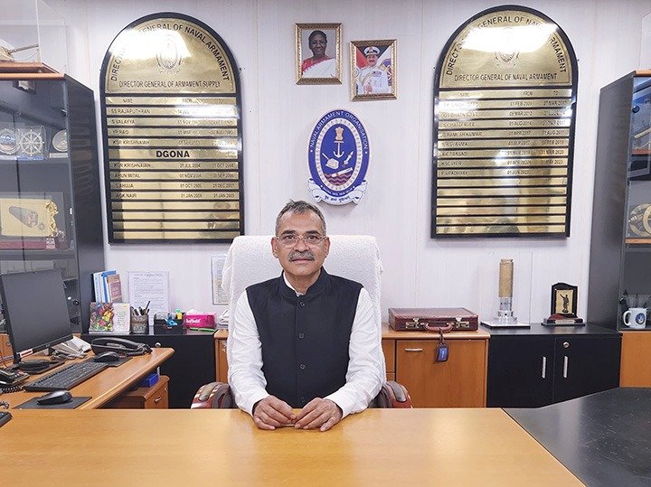 Shri Divakar Jayant Takes Charge as Director General of Naval Armament