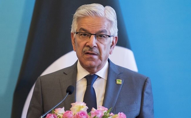 “It Was Already Open”: Pakistan’s Khawaja Asif Critiques U.S. War Strategy in Iran