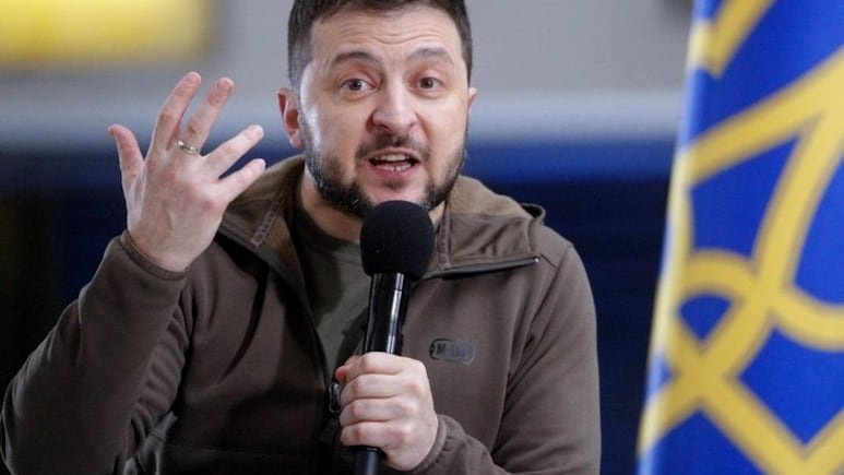 Zelensky: Russian Satellites Aided Iranian Strikes on US Middle East Bases