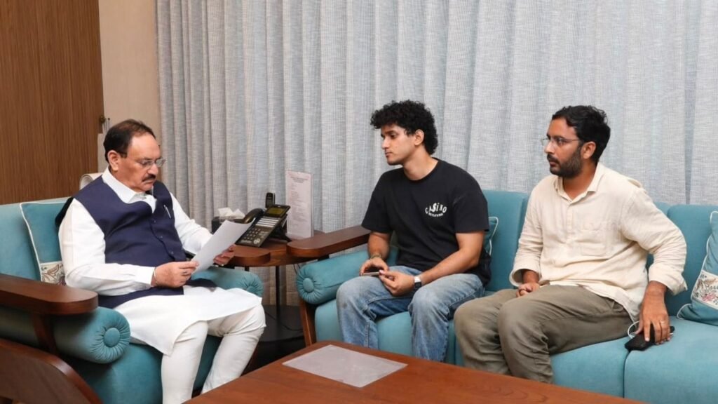Centre Appeals to CJP to End Delhi Sit-In After High-Level Meeting