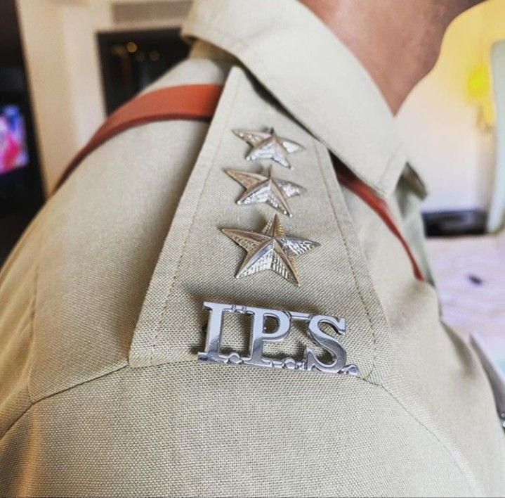 Major Police Administration Reshuffle in Uttar Pradesh: 9 IPS Officers Transferred Across Districts