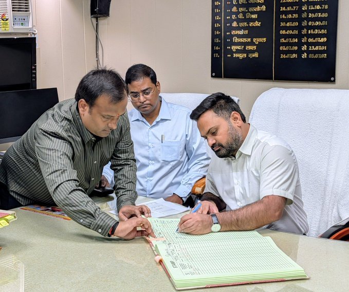 Mahendra Singh Tanwar Assumes Charge as 59th District Magistrate of Kanpur Nagar