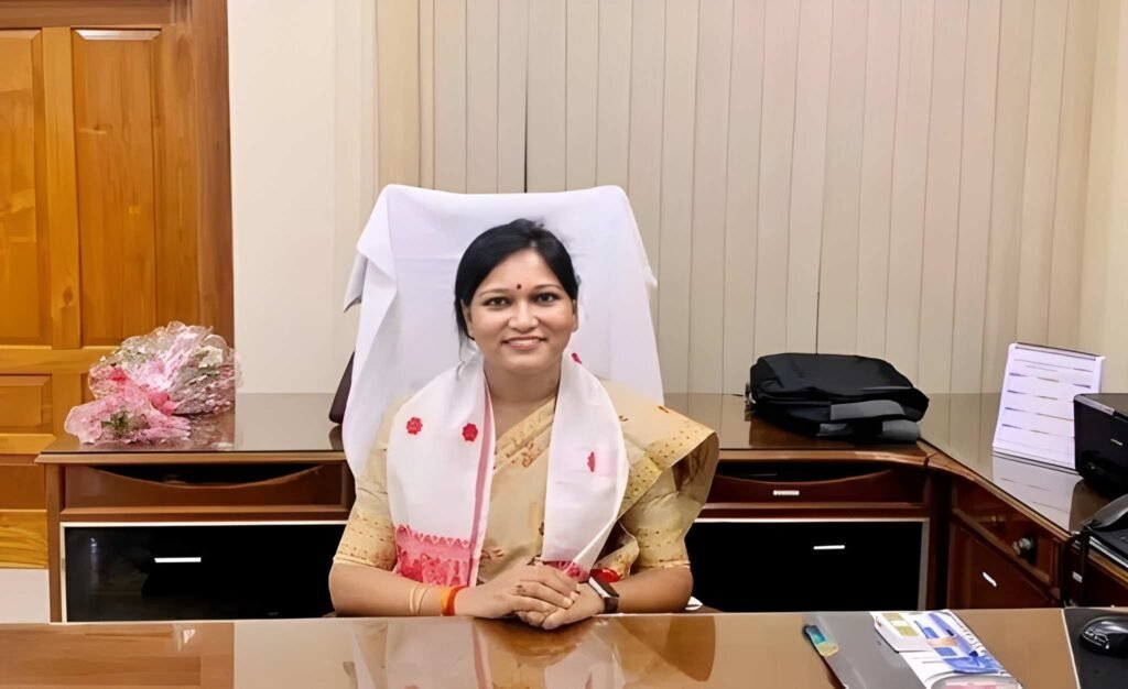 2009-Batch IAS Officer Varnali Deka Assumes Role at National Health Authority